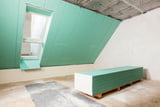 Dachboden ausbauen - Gipskartonplatten anbringen - fertige Dachwand