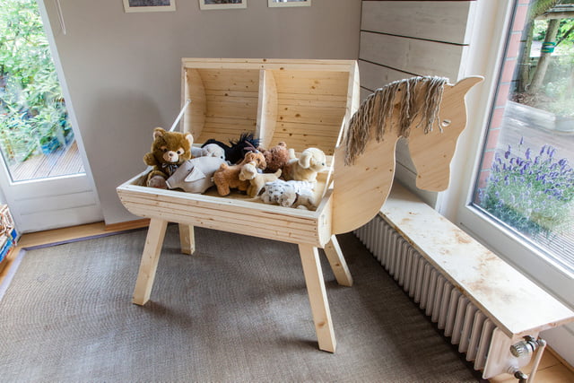 So bauen Sie ein Holzpferd in nur 48 Stunden