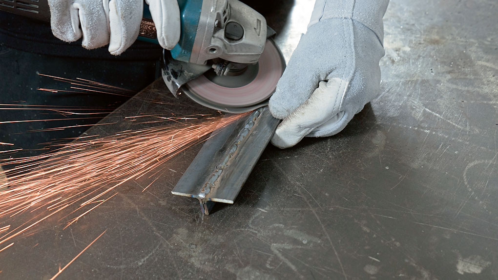 Schritt 6/7: Schweißnaht abschleifen